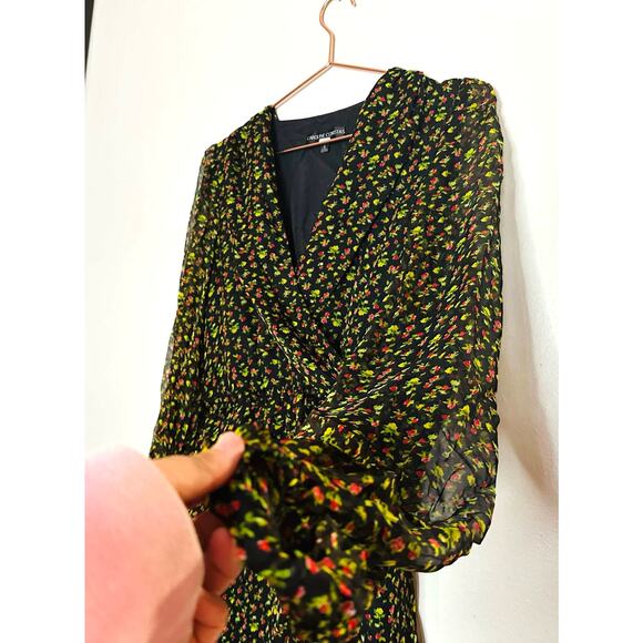 Caroline Constas Vivian Winter Rose 100% Silk V-Neck Ruffles Gown Size Small - Picture 8 of 16